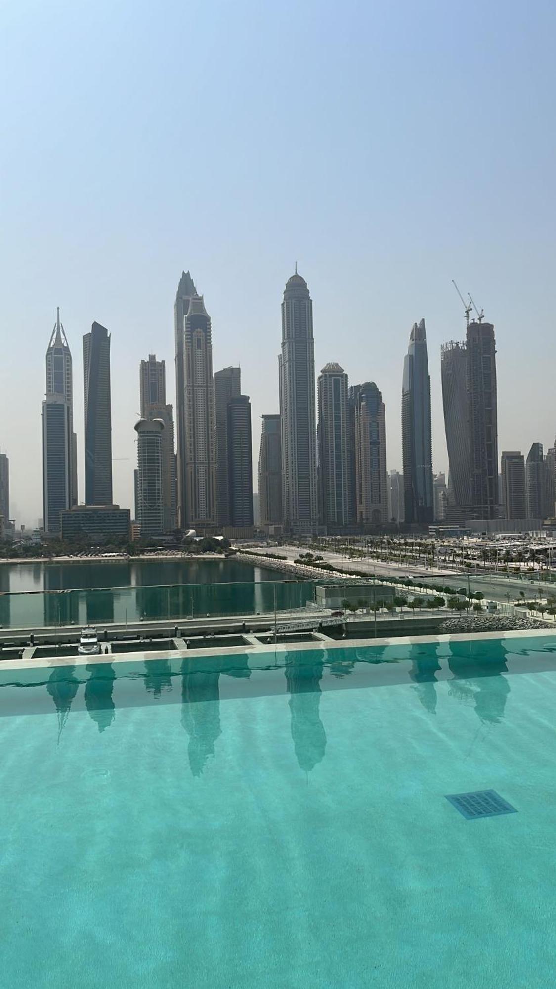 Silkhaus Palm View 1Bdr With Private Beach In Emaar Beachfront Dubai Bagian luar foto